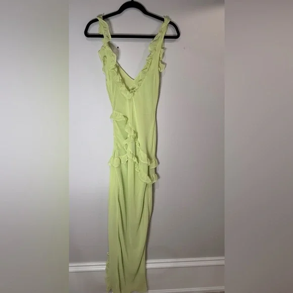House of CB NWOT Pixie' lime ruffle georgette maxi dress, small